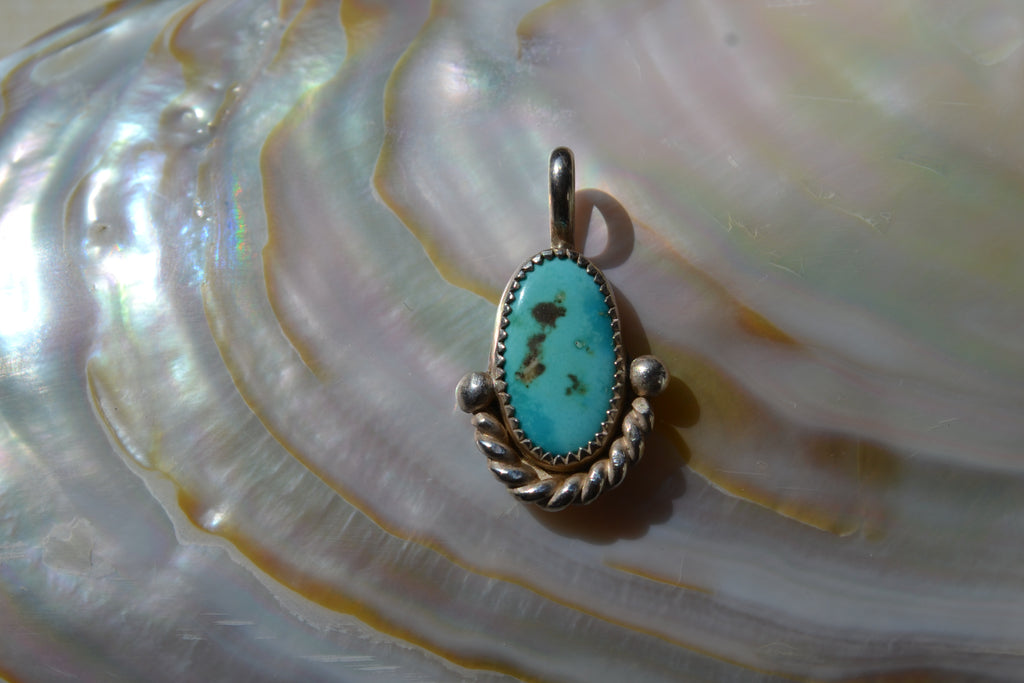 Lucky Horseshoe Pendant